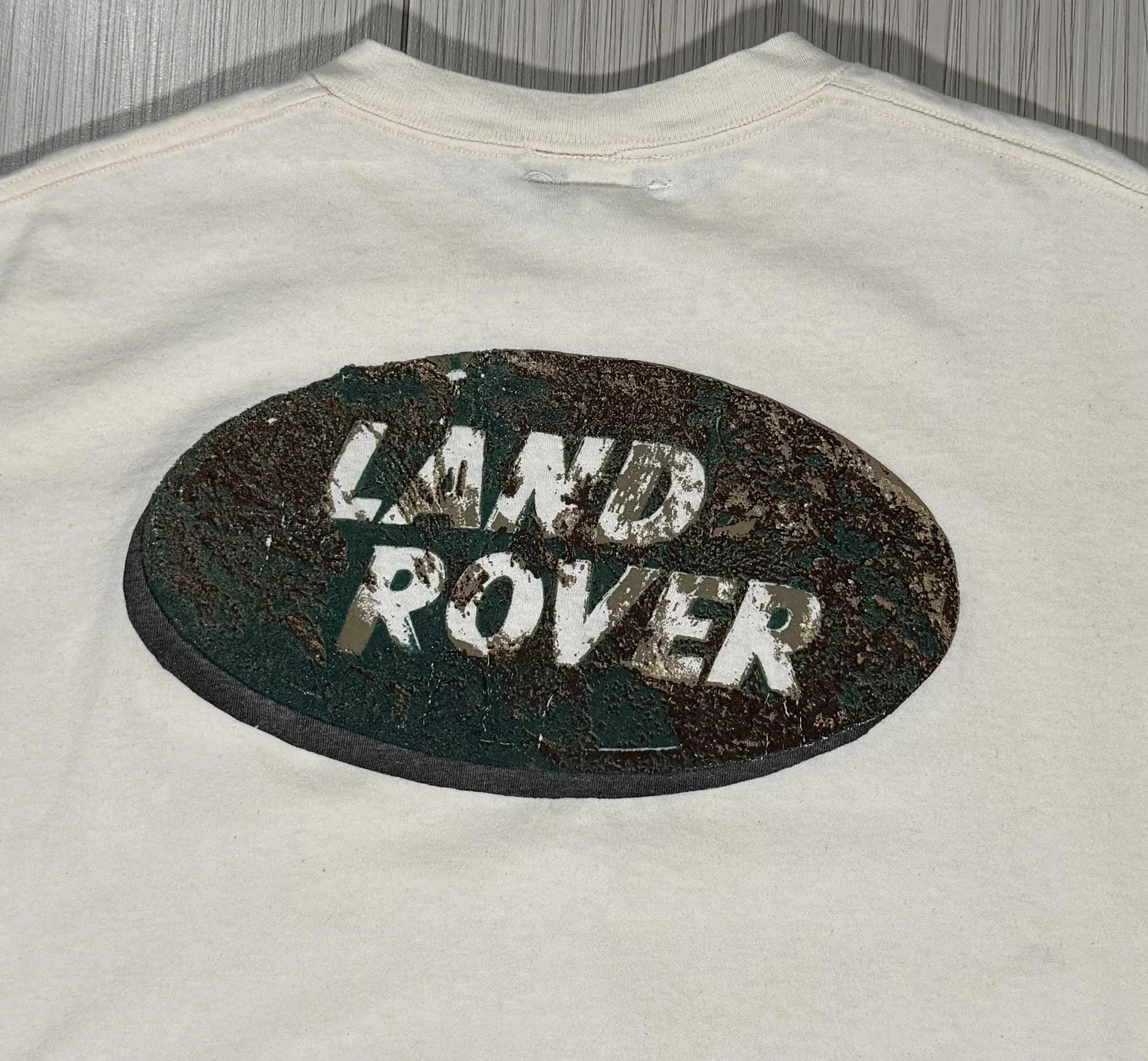 Land Rover logo.jpg