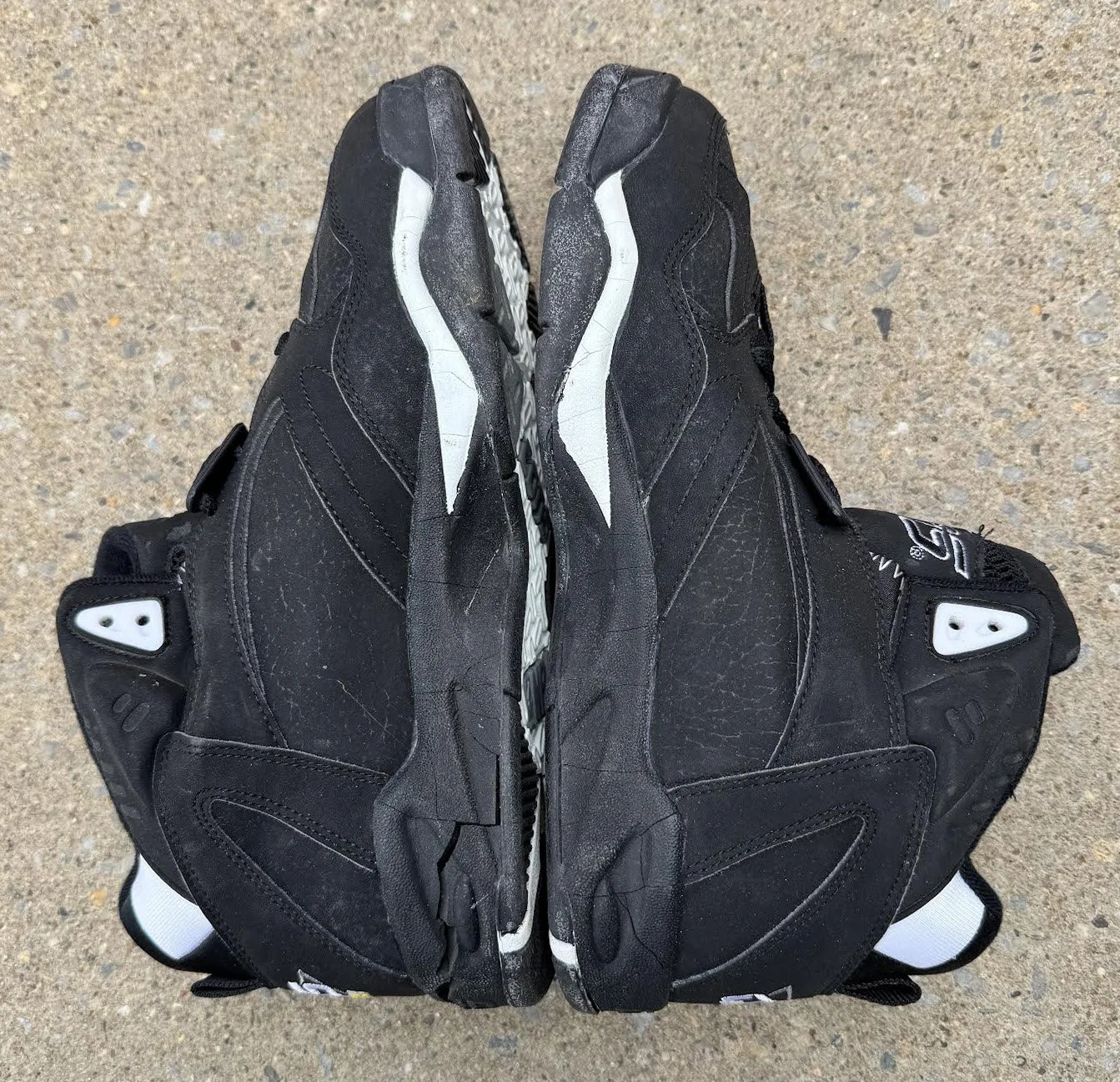 side of converse cons.jpg