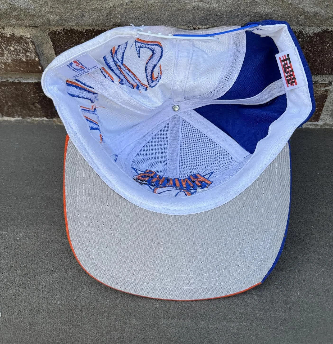 inside of Knicks Drew Pearson hat.jpg