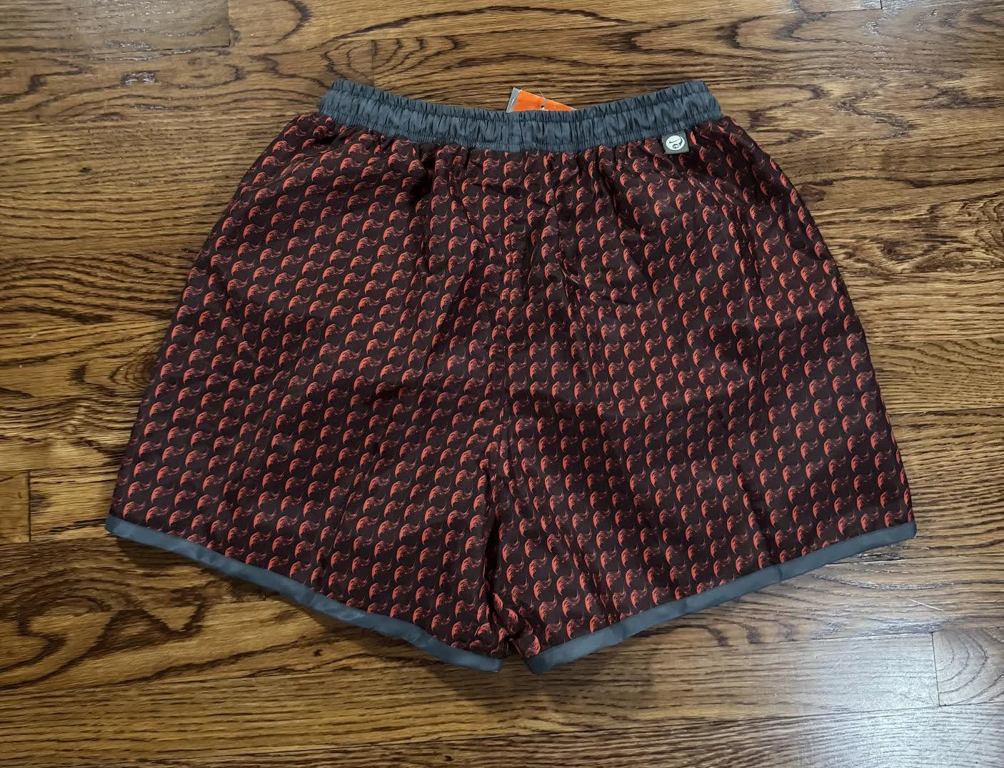 back of Nike volley shorts.jpg