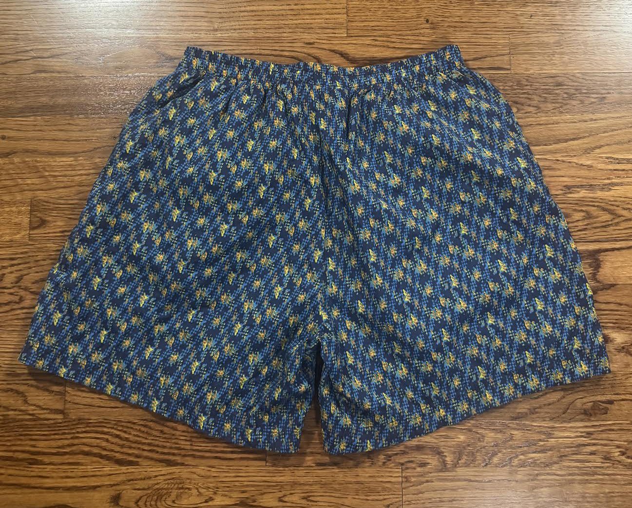 back of Nike Nylon ACG shorts .jpg