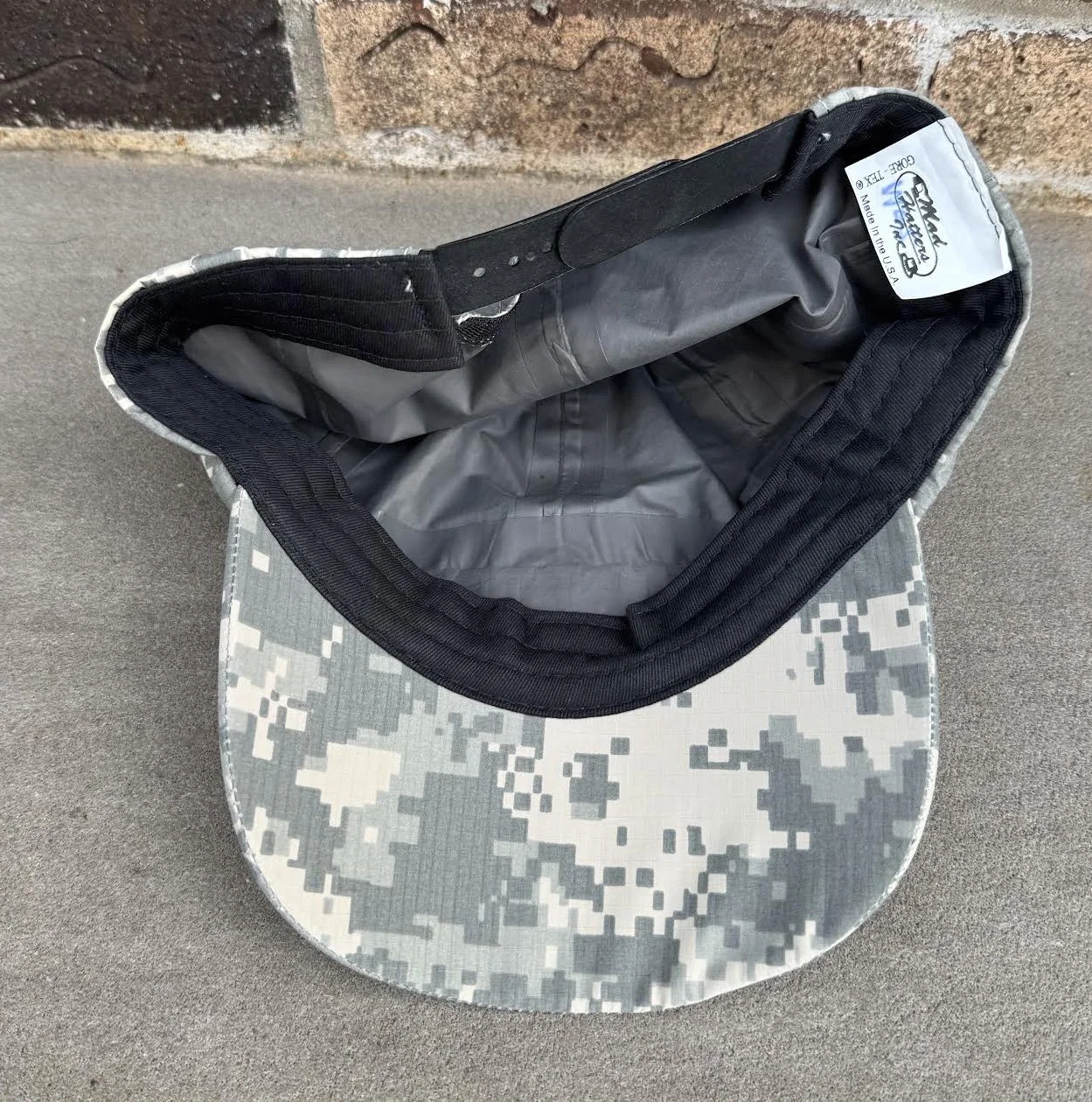 inside of Goretex cap.jpg