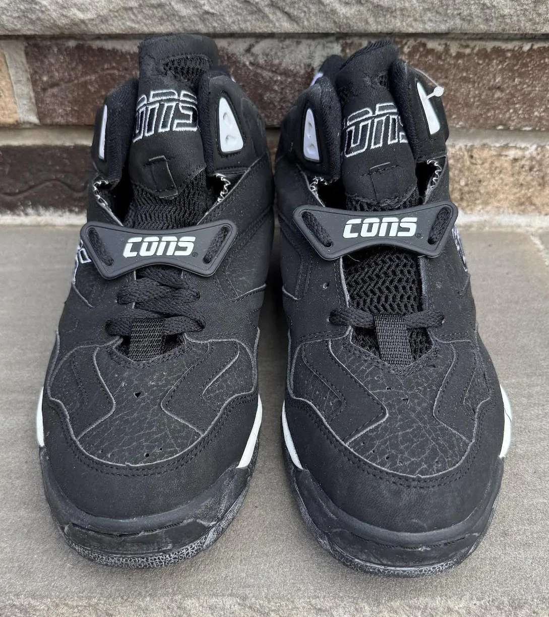 Front Of Converse Enforcer.jpg