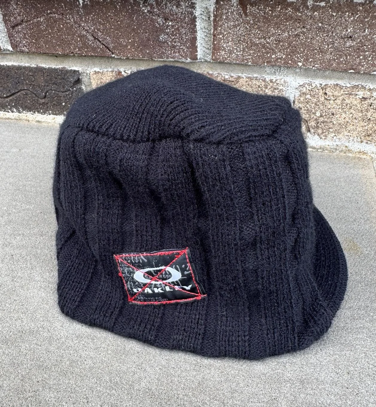 back of oakley beanie .jpg