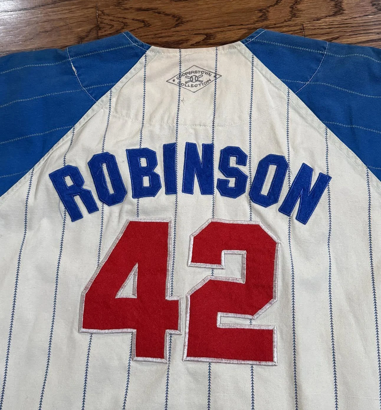 Jackie Robinson number 42.jpg