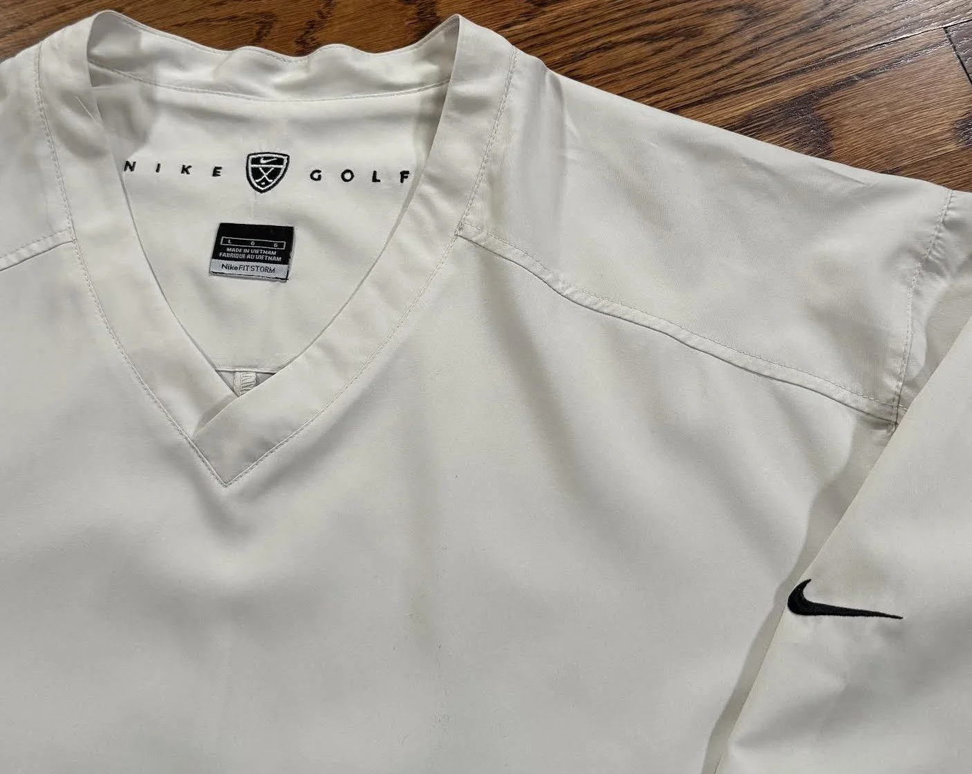 Nike Golf logo swoosh.jpg