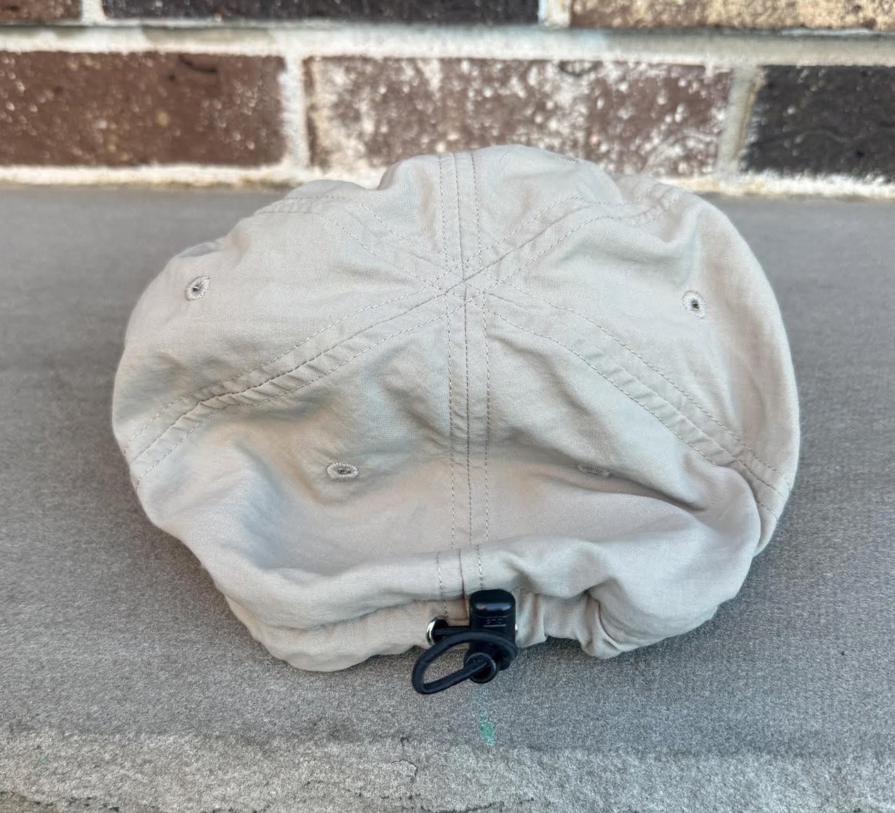 back of drawstrimg hat.jpg