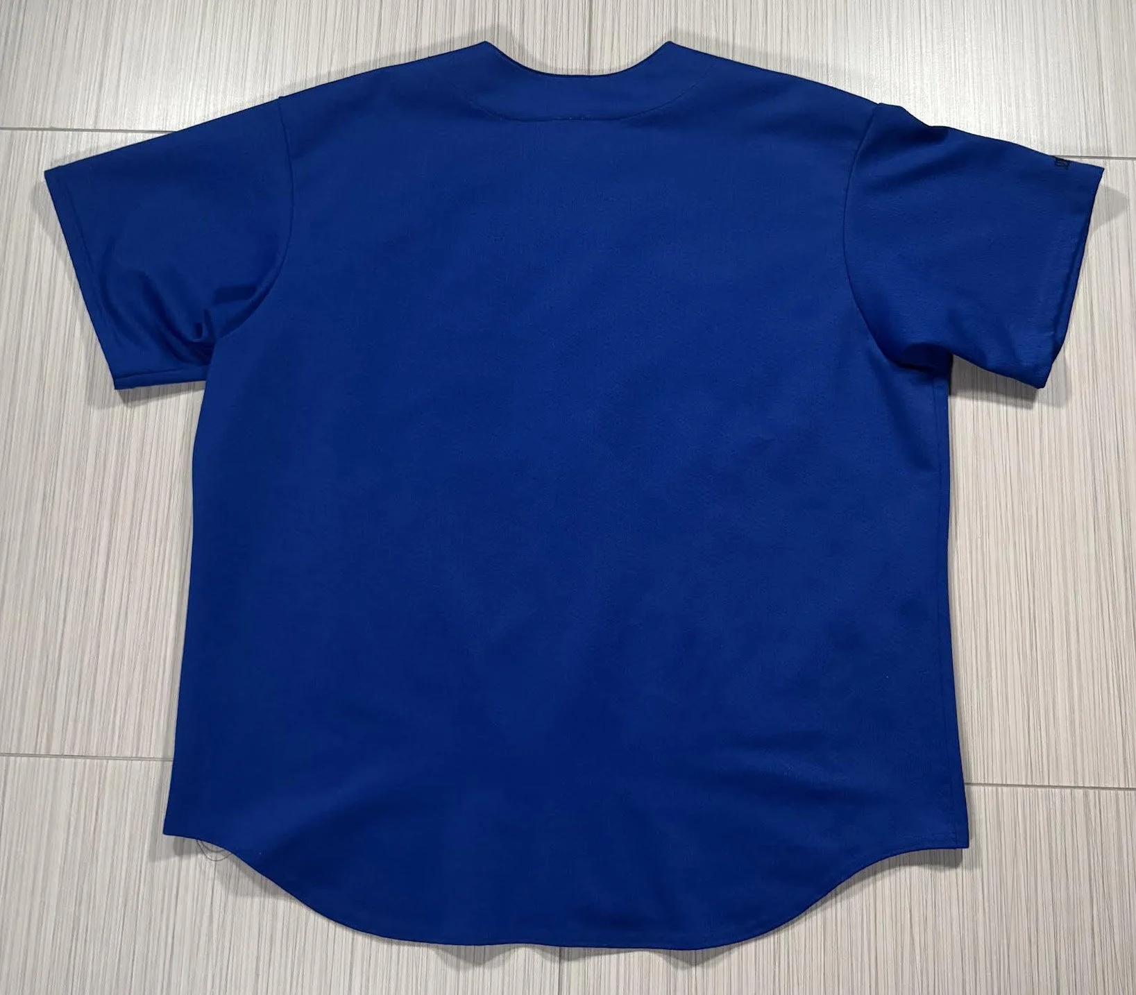 back of Knicks Jersey 00s.jpg