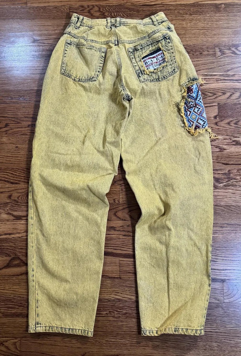 back of DARE Jeans .jpg