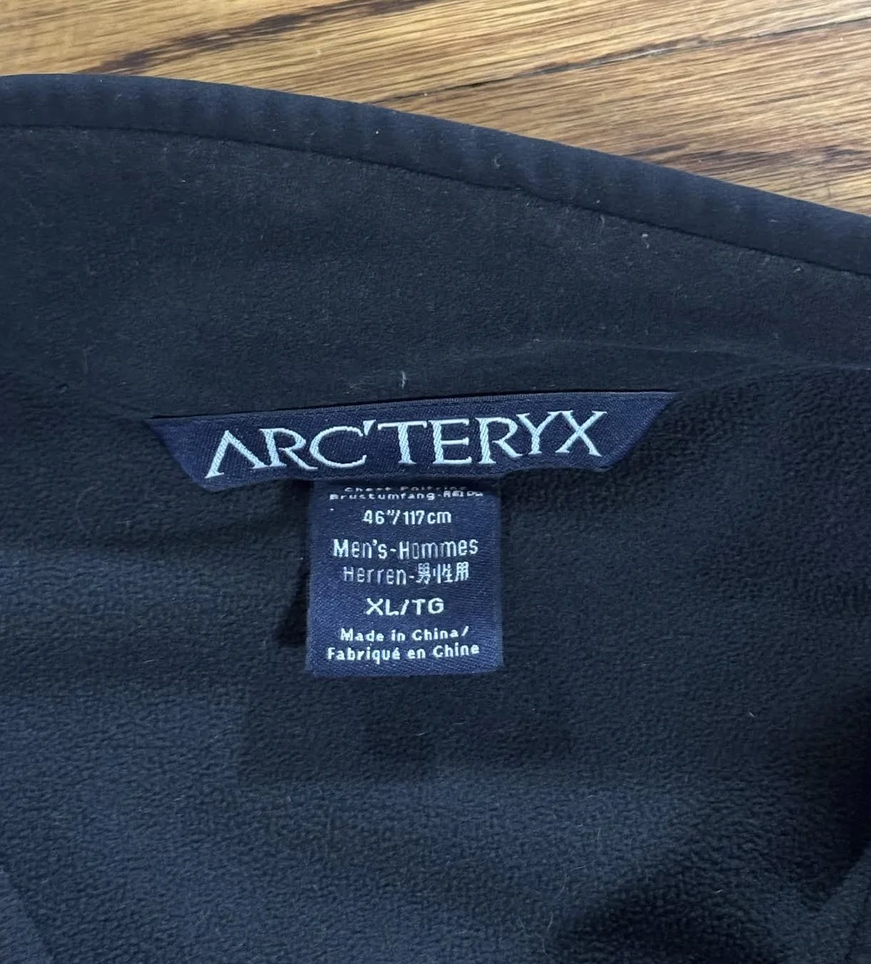 Arc'teryx 00s tag.jpg