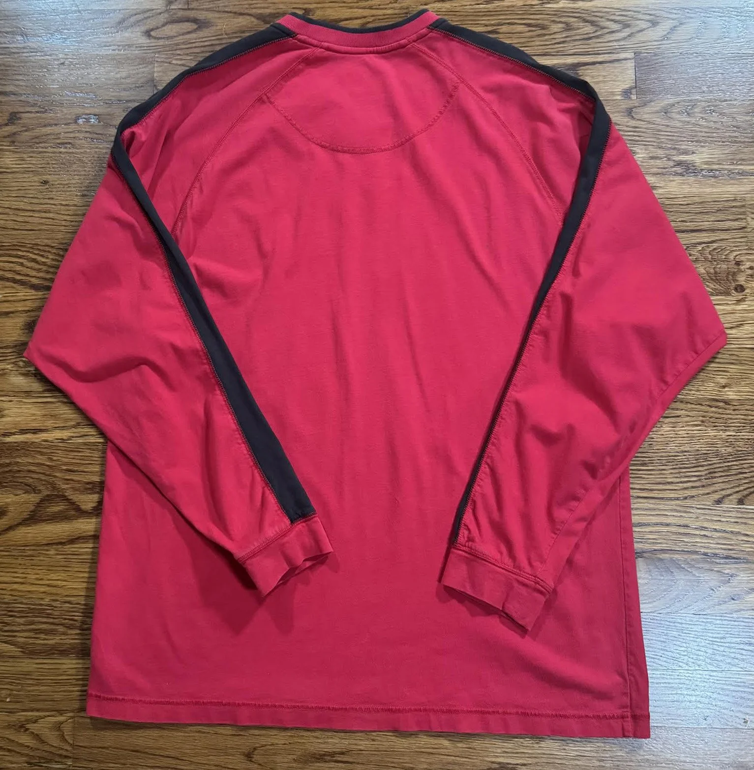 back of Nike Center Swoosh .jpg