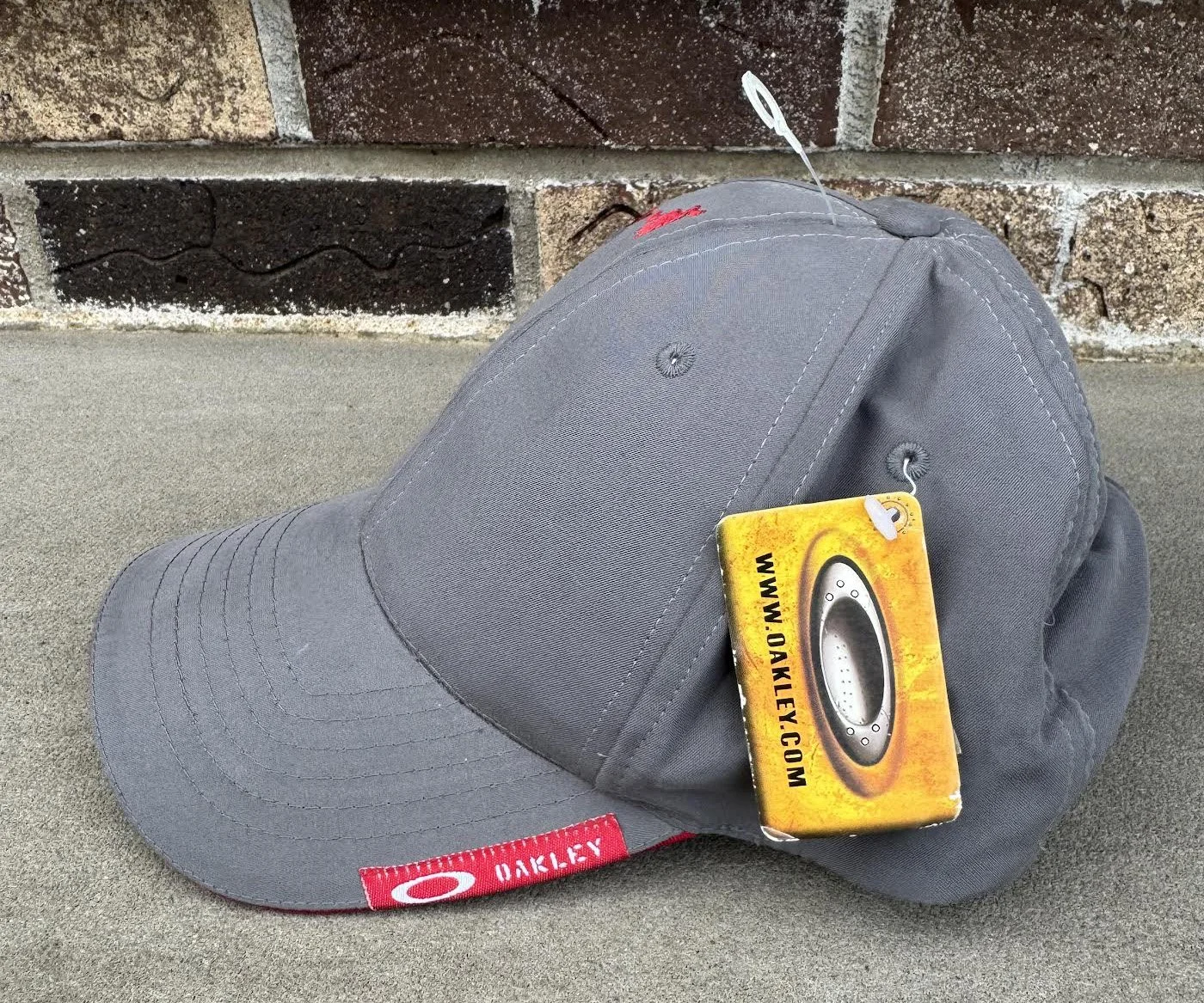 Side of Oakley Software Logo Hat.jpg