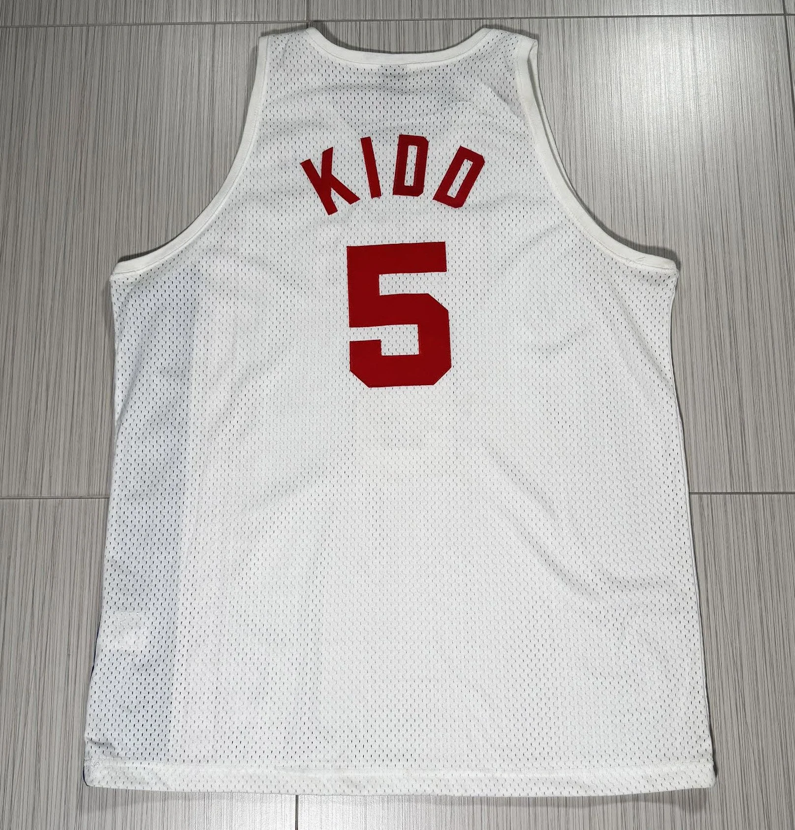Back of Jason Kidd Swingman Jersey.jpg