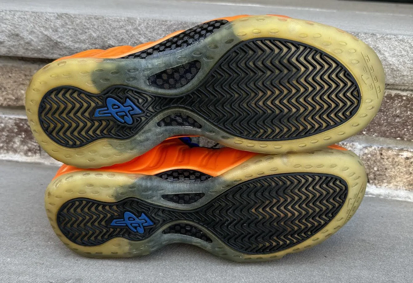 Nike Air Foamposite One Crimson / Game Royal (Size 8.5) 