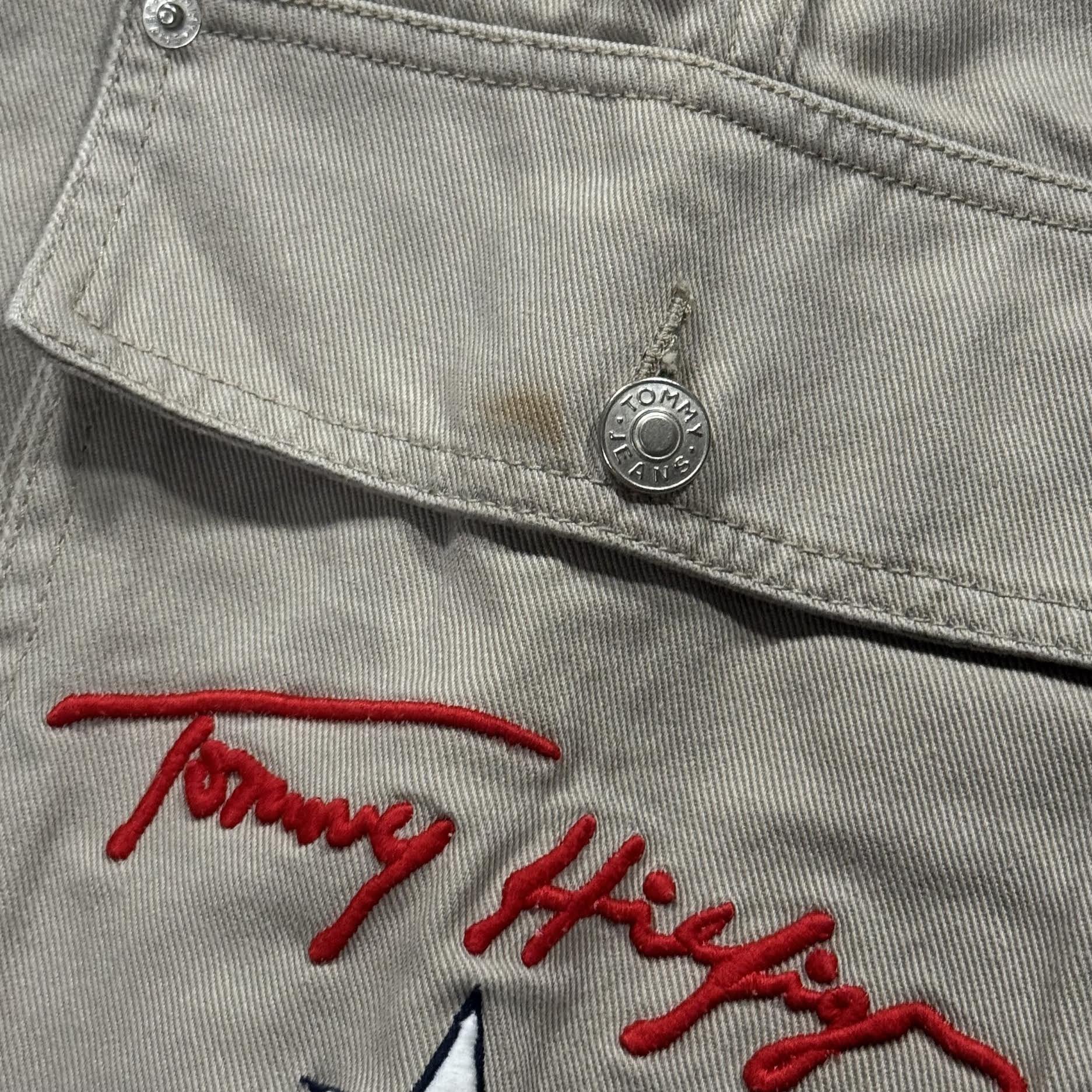 spots on pocket .jpg