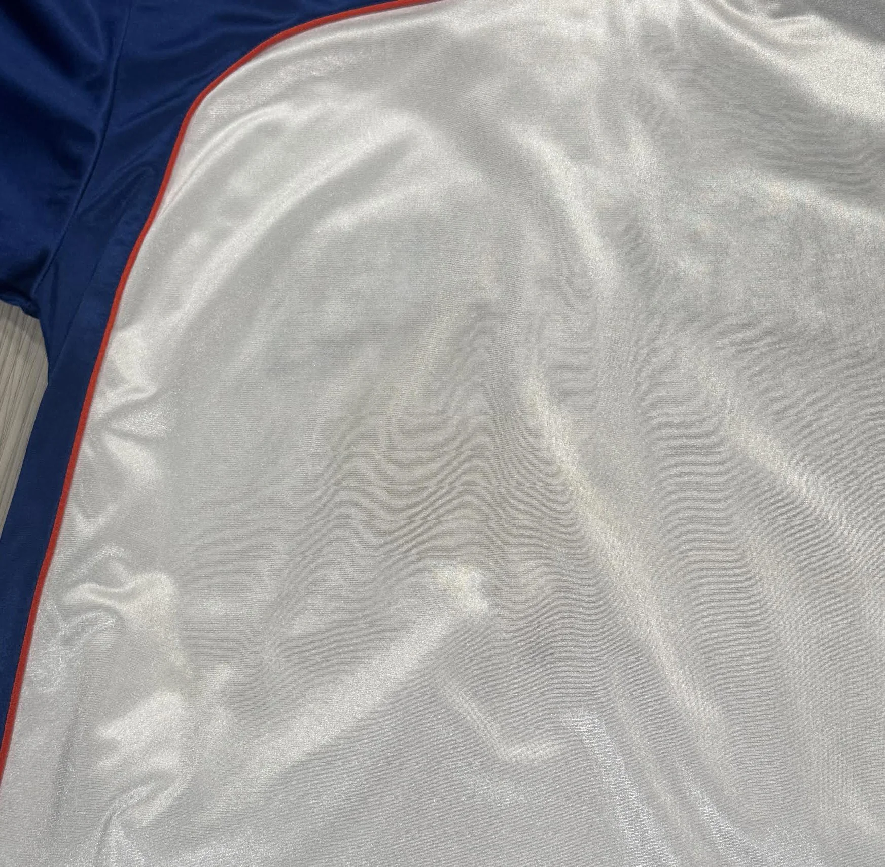 light yellowing .jpg