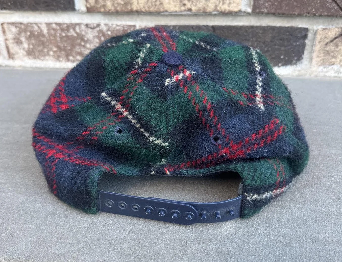 back of Stussy Plaid hat.jpg