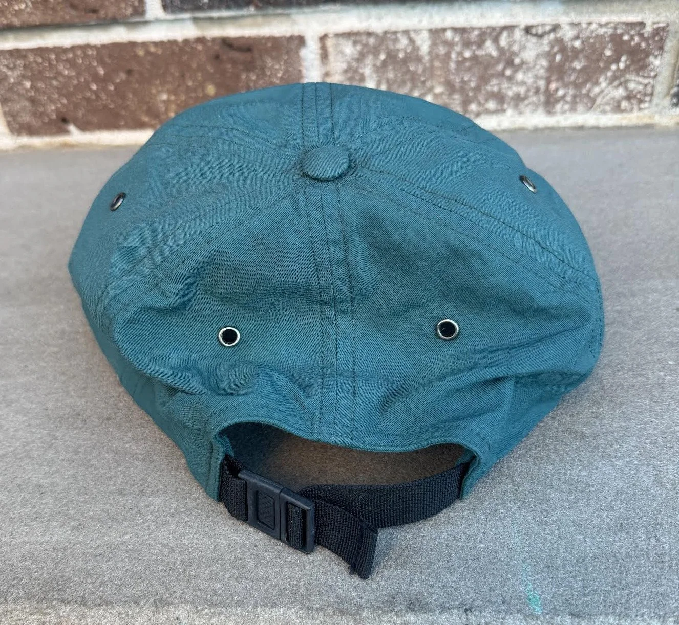 back of North Face Laurel .jpg
