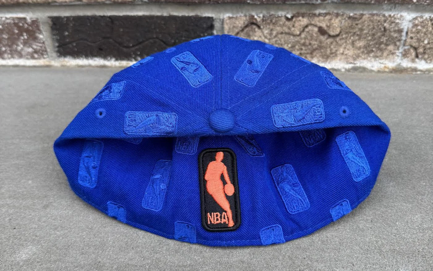 back of Reebok Fitted Knicks hat.jpg