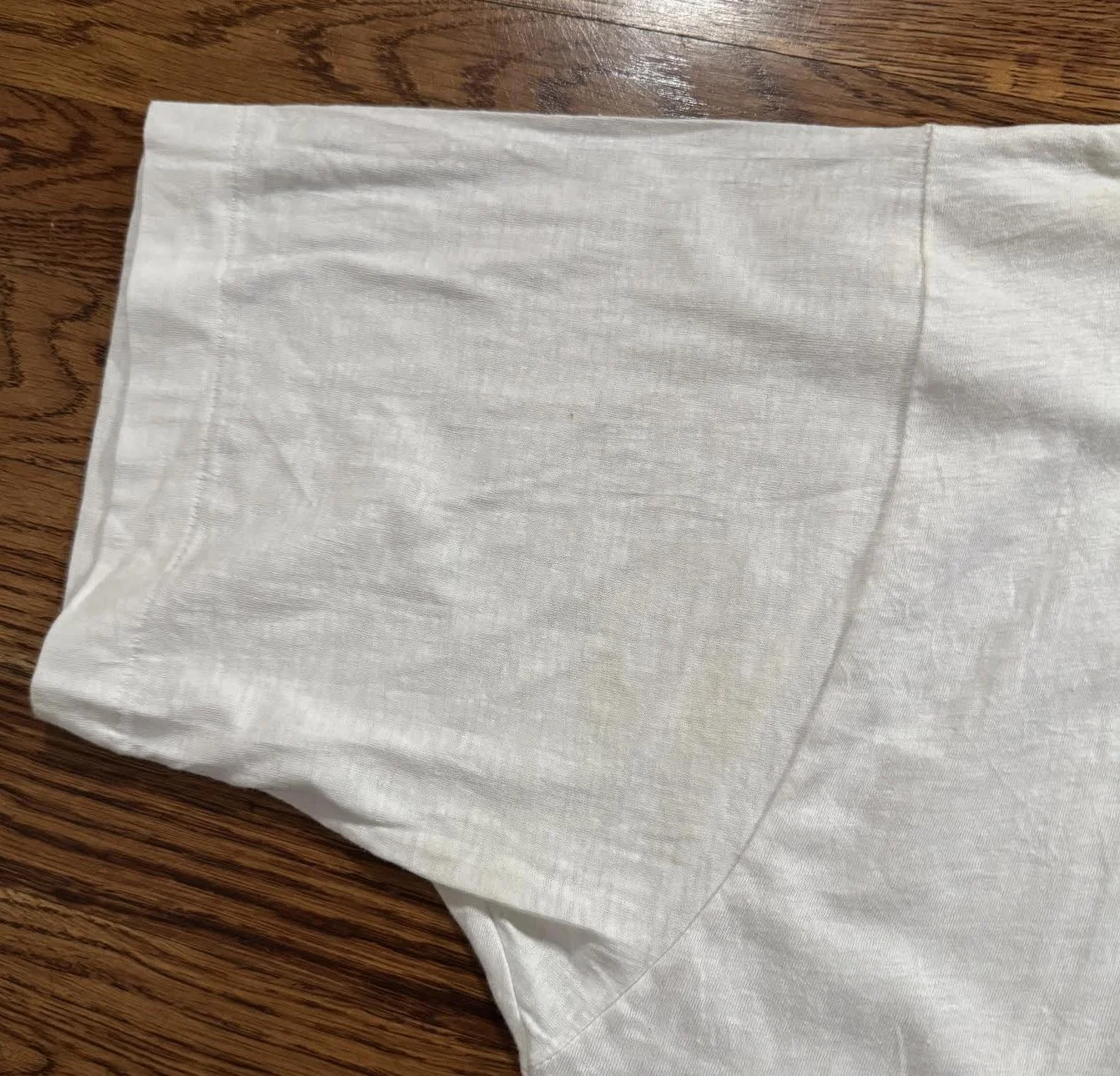 Yellowing under arm.jpg