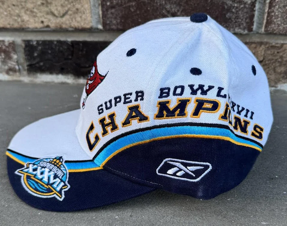 side of Tampa Bay Bucs Super Bowl .jpg