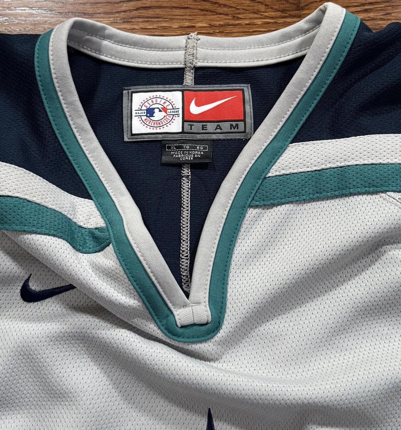 00s Nike Team tag.jpg