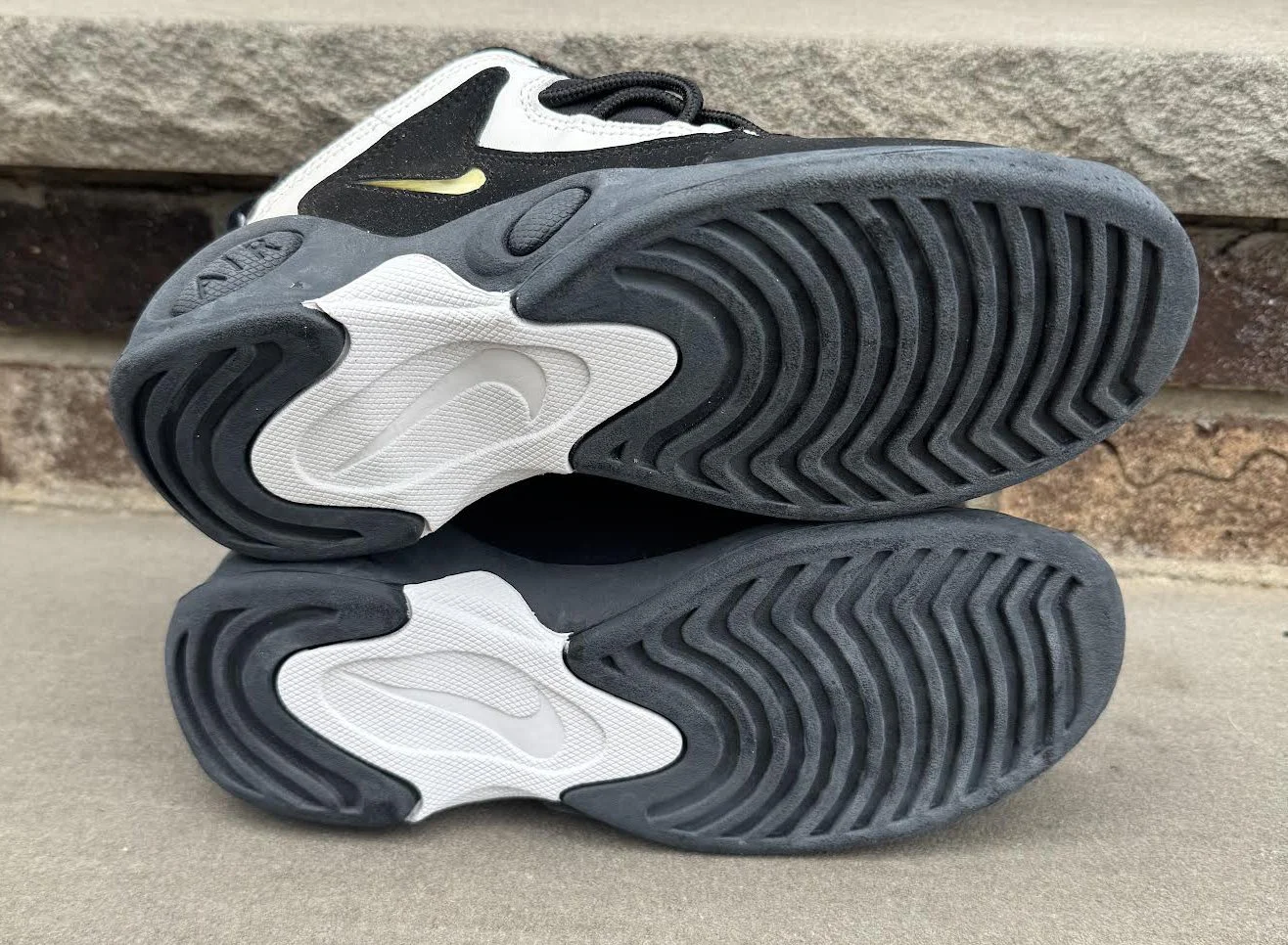 bottom of Nike Lambaste .jpg