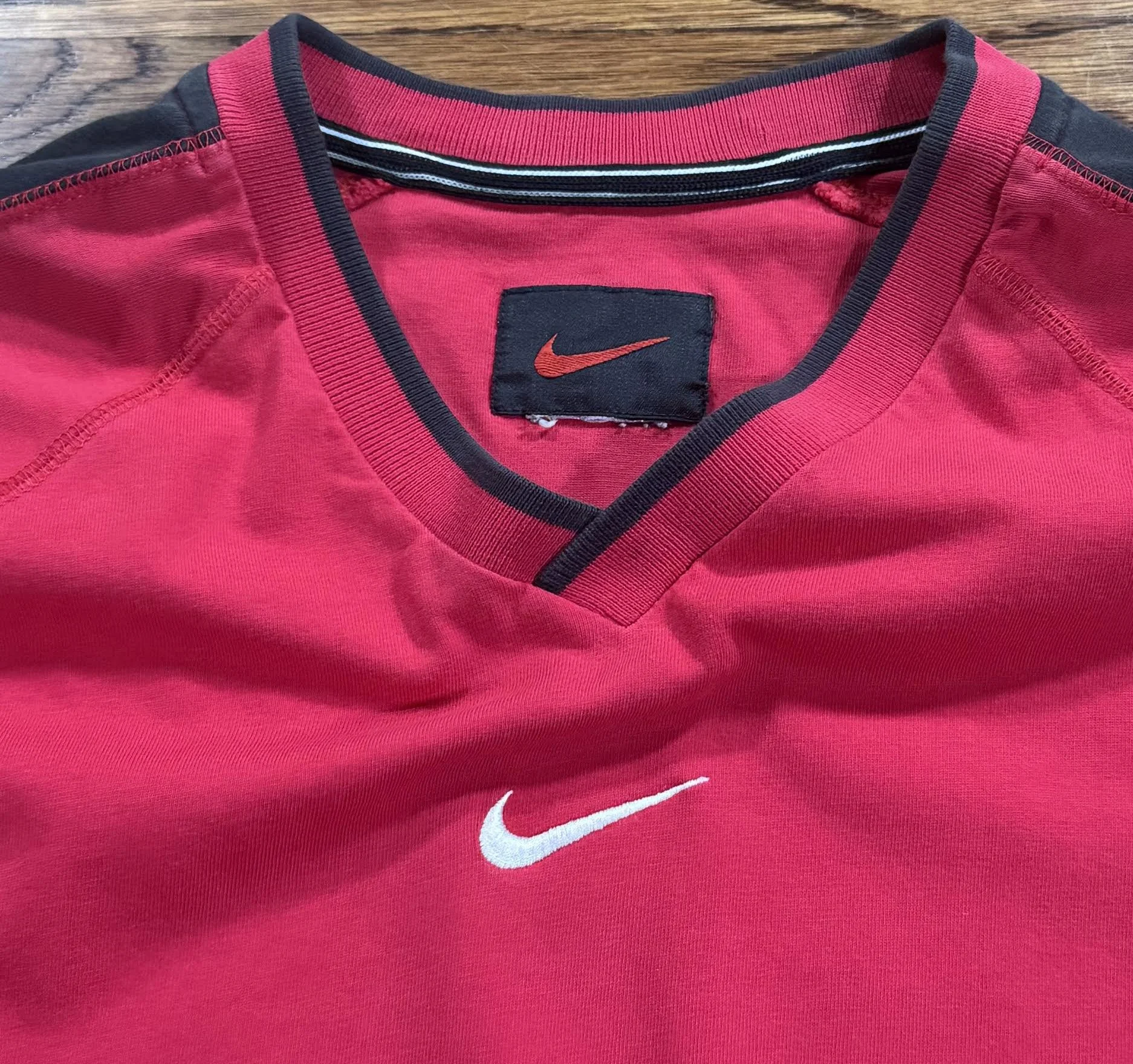 Nike Center Swoosh logo.jpg