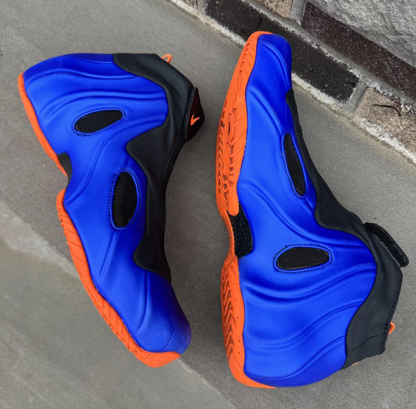 inside of Knicks Flightposite.jpg