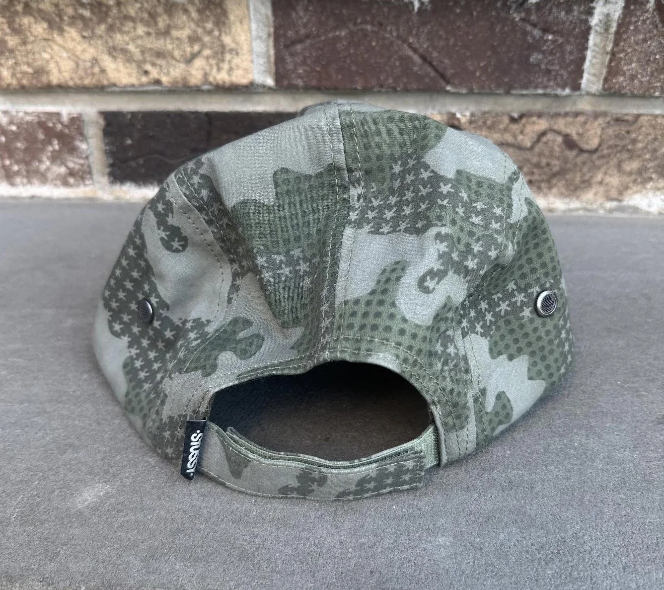 back of Stussy Cap stars.jpg