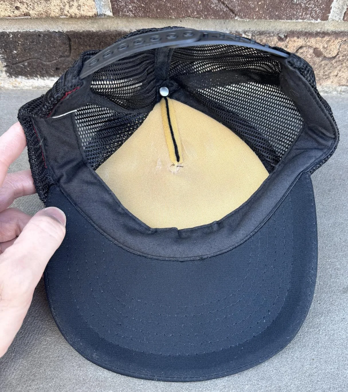 inside of Glock cap.jpg