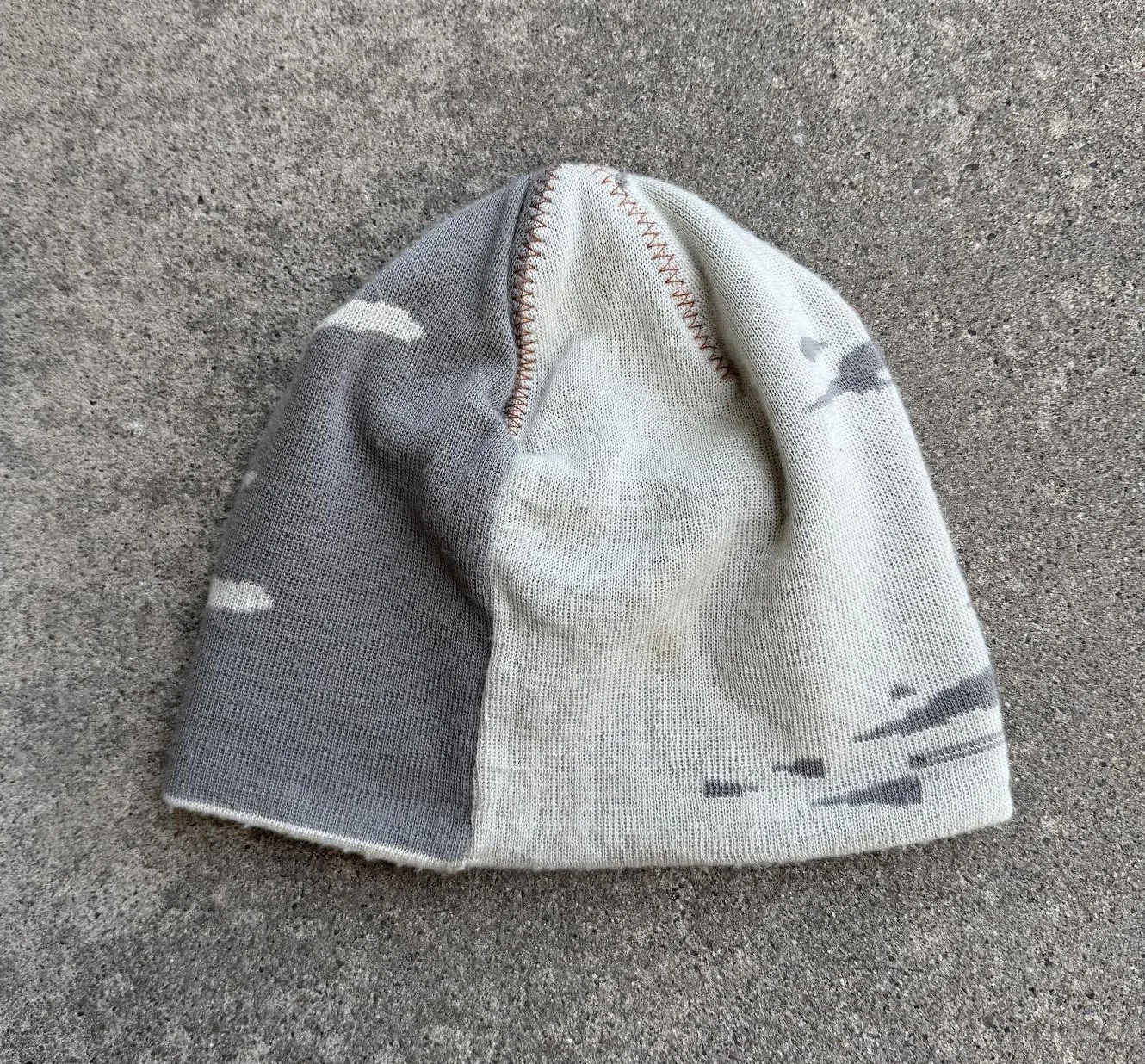back of Oakley Beanie.jpg
