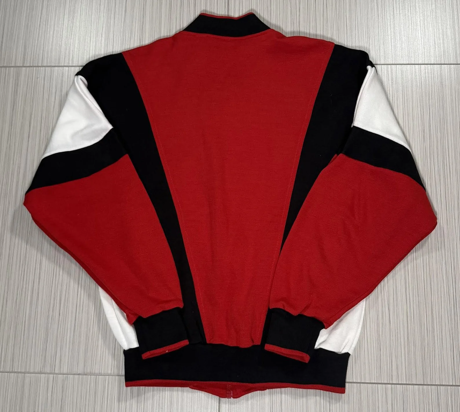 back of Dior Sweatshirt NWT.jpg
