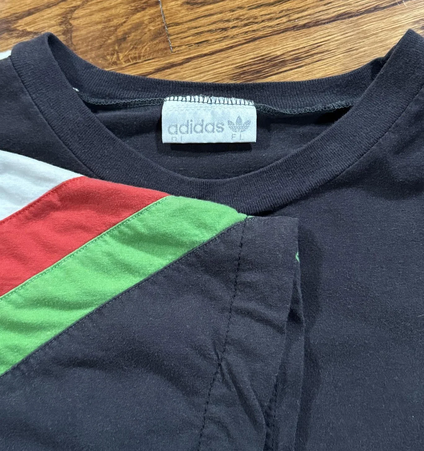 Adidas 90s tag.jpg