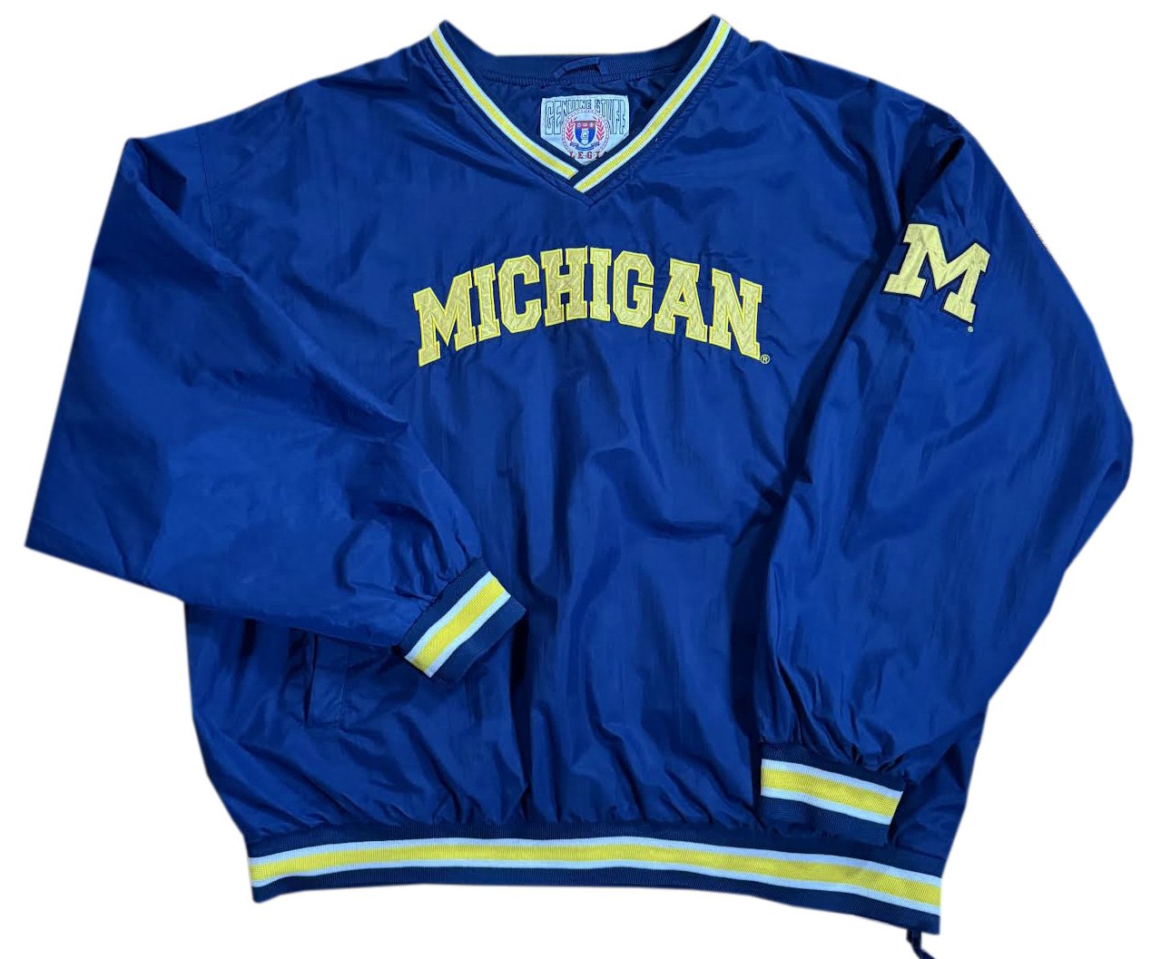 Vintage Collegiate Genuine Stuff Michigan University Wolverines Windbreaker (Size XL)