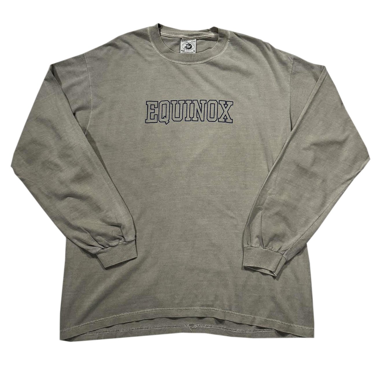 Vtg Equinox Top .jpg