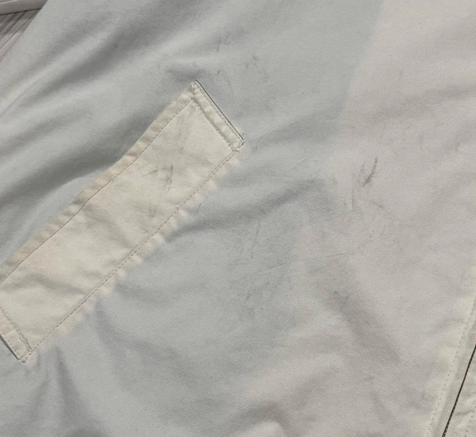 marks on front.jpg