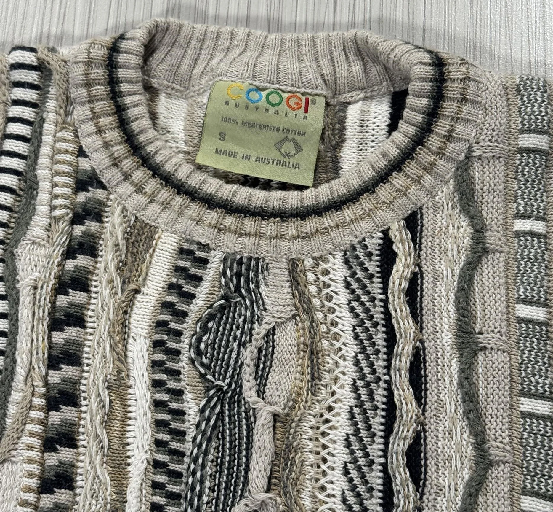 Coogi Small 00s tag.jpg