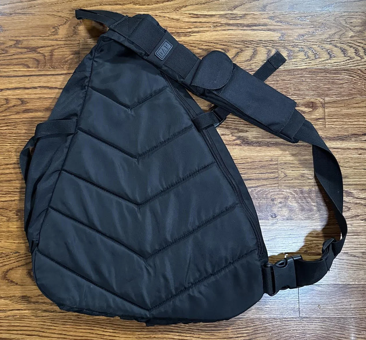 back of Gap Bag .jpg