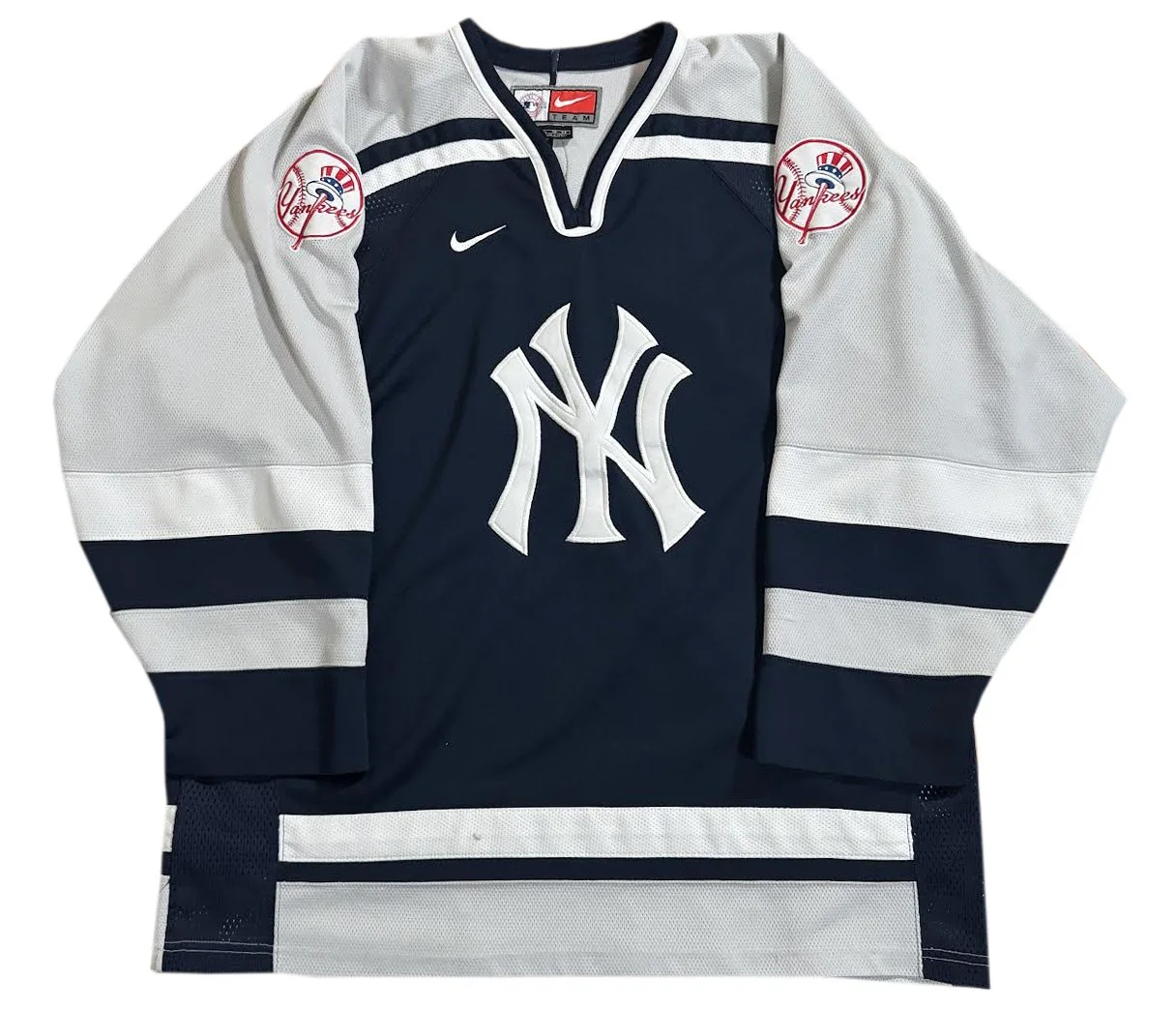 Vintage Nike New York Yankees Hockey Jersey (Size XL) — RootsBK