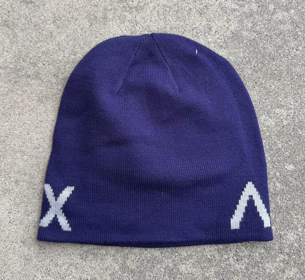 back of Arc Beanie navy.jpg