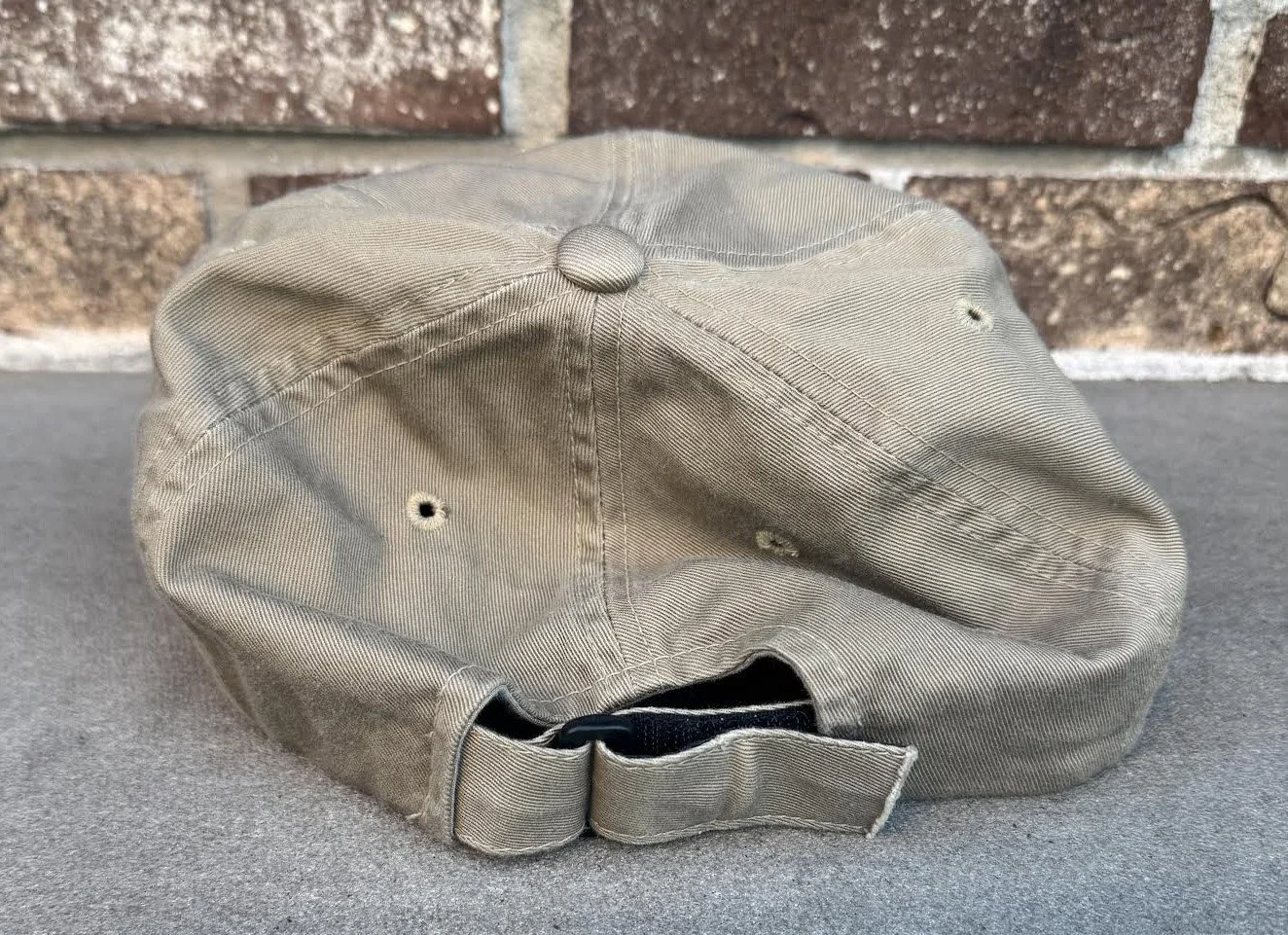 back of Tommy Cap .jpg