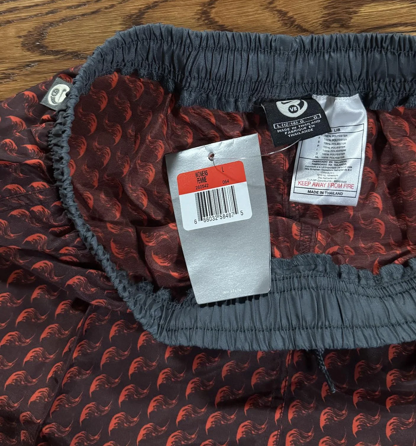 Womens nike tag .jpg