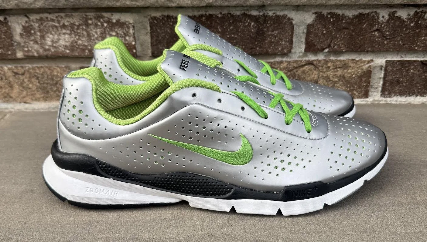 side of Nike Moire .jpg