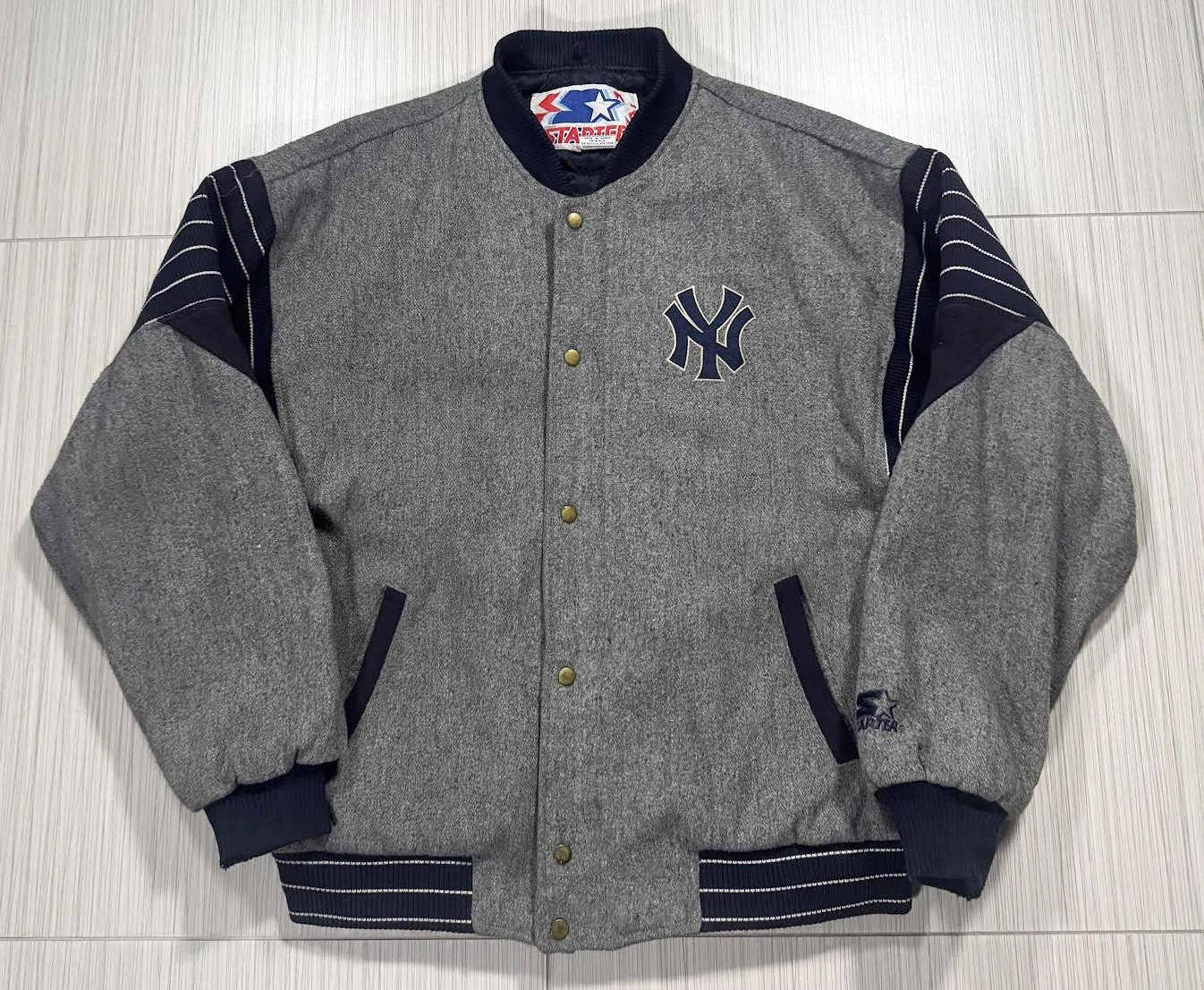 FRONT OF STARTER WOOL YANKEES JACKET.jpg