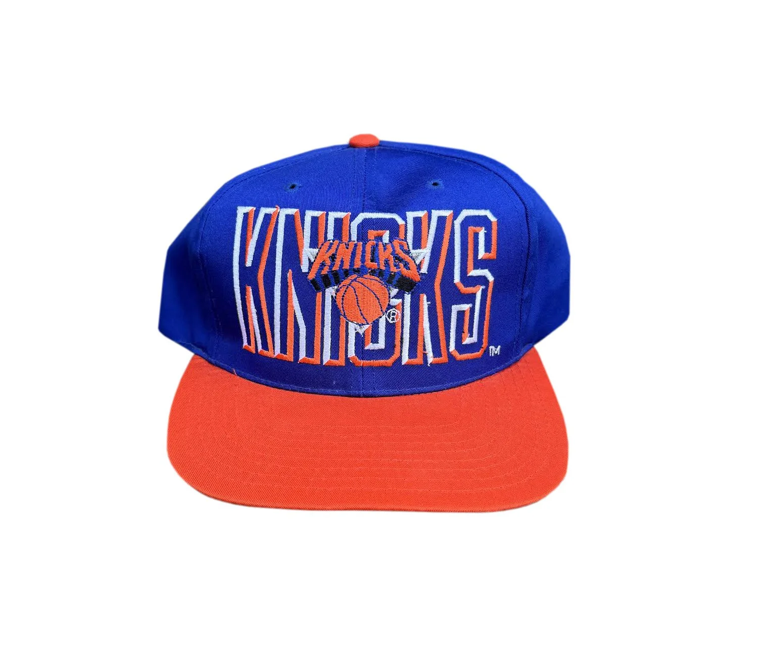 Vtg 90s Knicks Two Toned cap.jpg