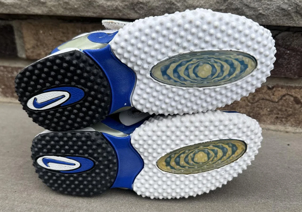 bottom of Nike Barry Sanders .jpg