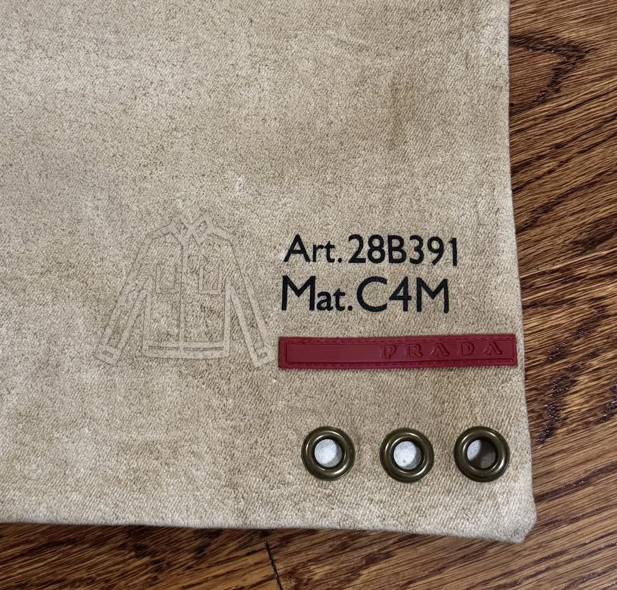 Prada Art. 28B391 Mat.C4M.jpg