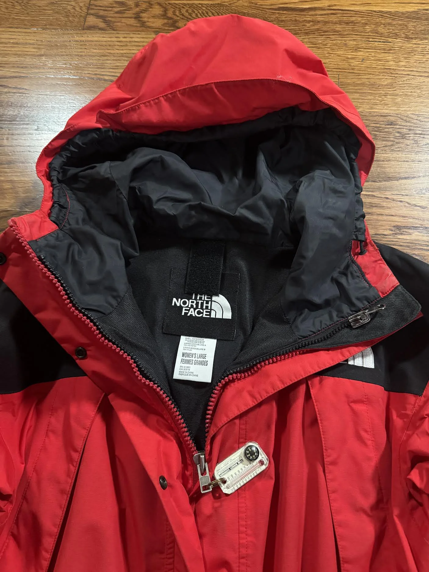 Wmns TNF jacket.jpg
