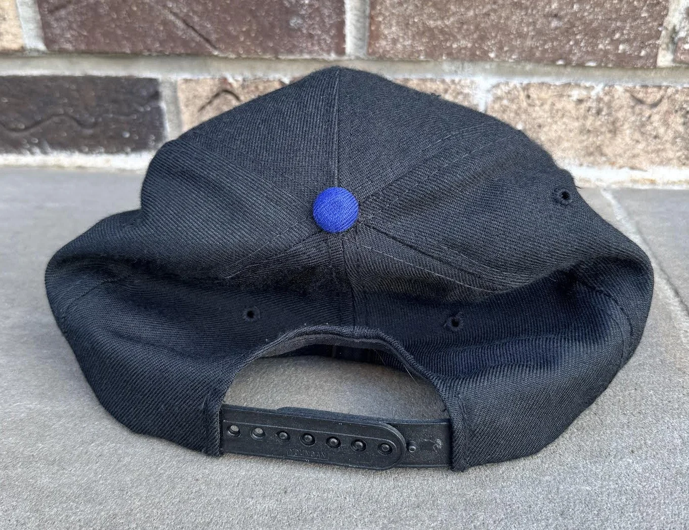 back of Knicks SS hat.jpg